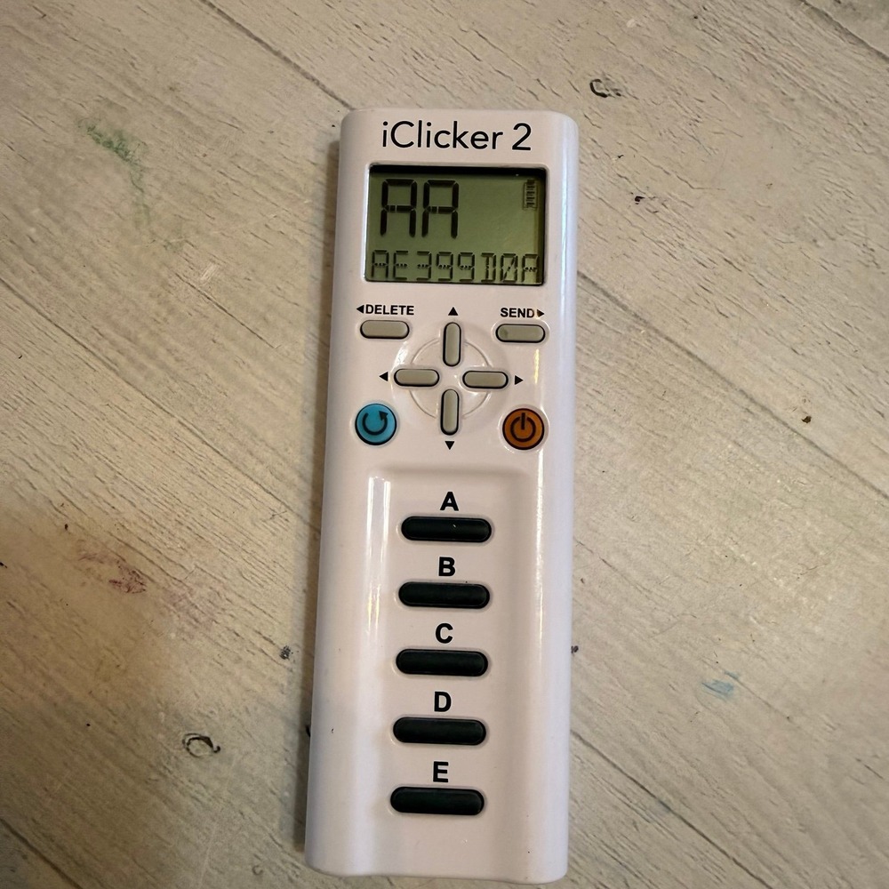 IClicker 2 student response‎ remote